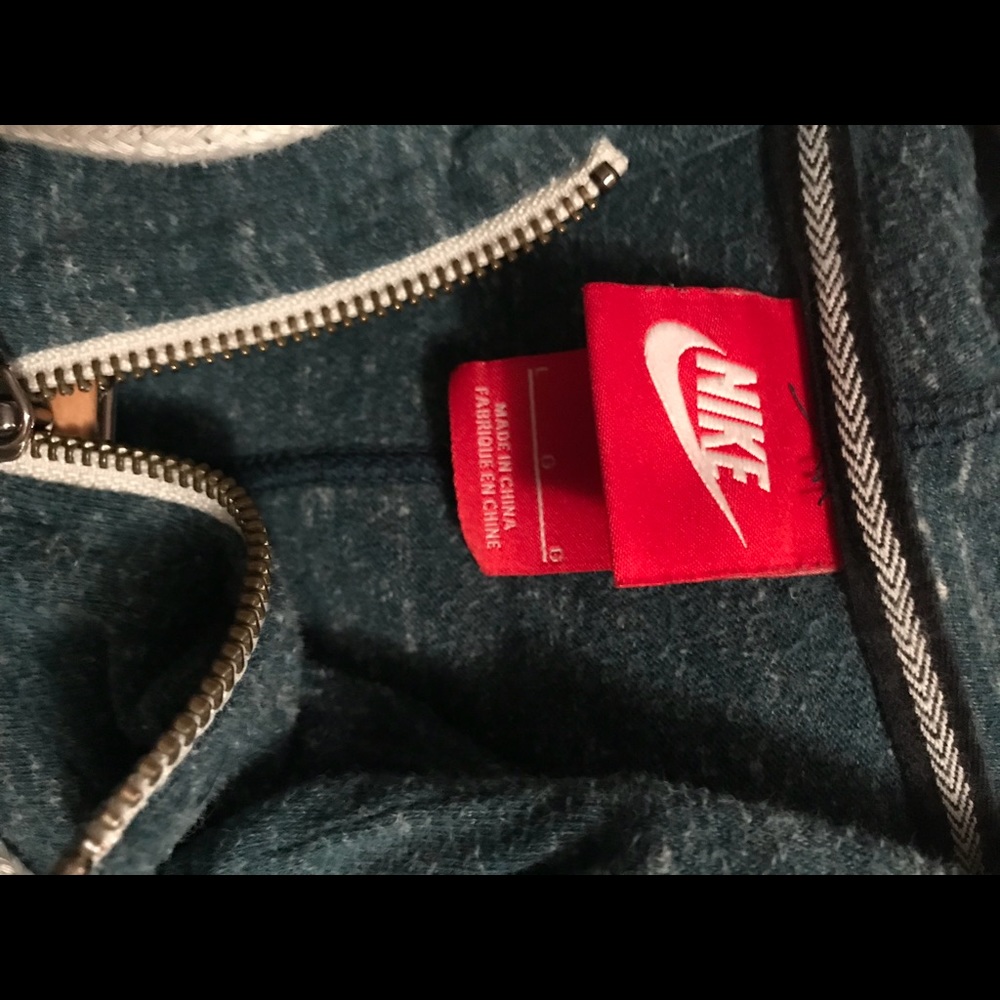Nike Women’s ZIP Up Hoodie